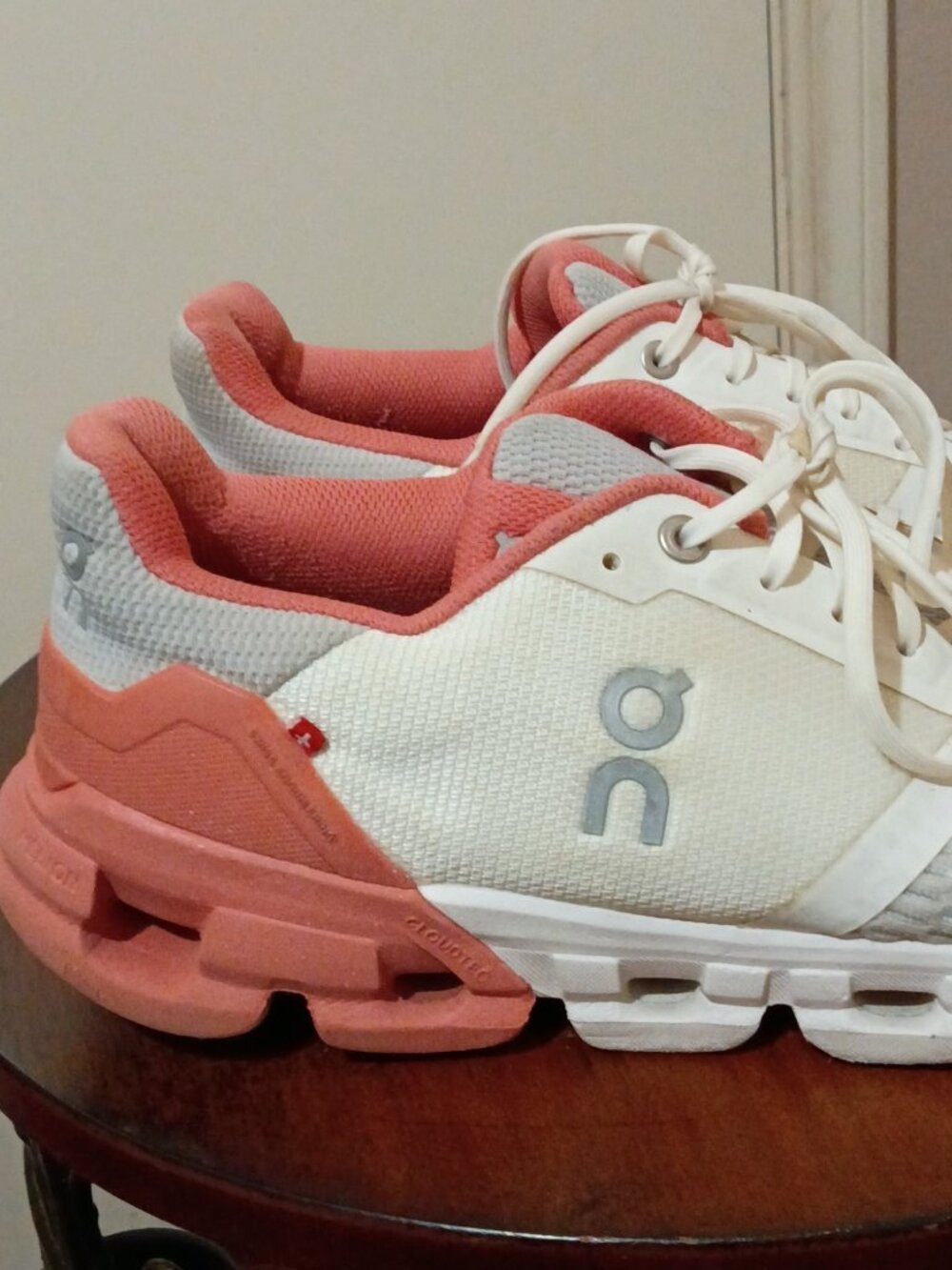 On Cloudflyer Women Running Shoes CloudTec White Coral 21.99626 Size 9.5 - Picture 12 of 14